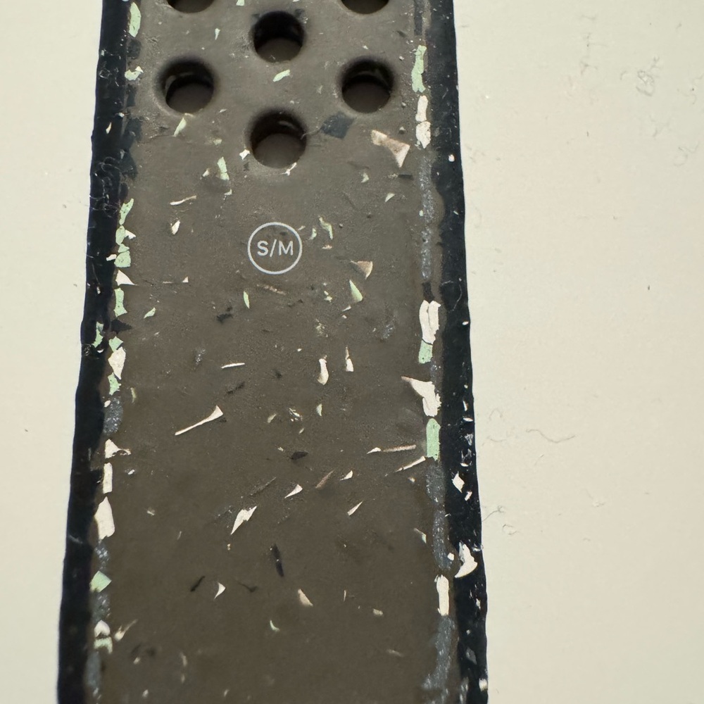 Apple Black Speckled Watch Band - Picture 3 of 5